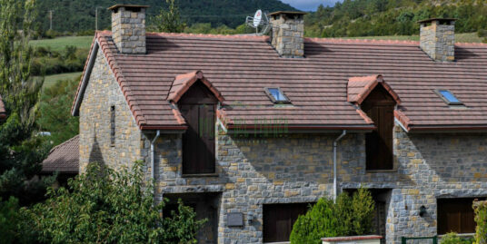 CHALET EN VENTA, HECHO