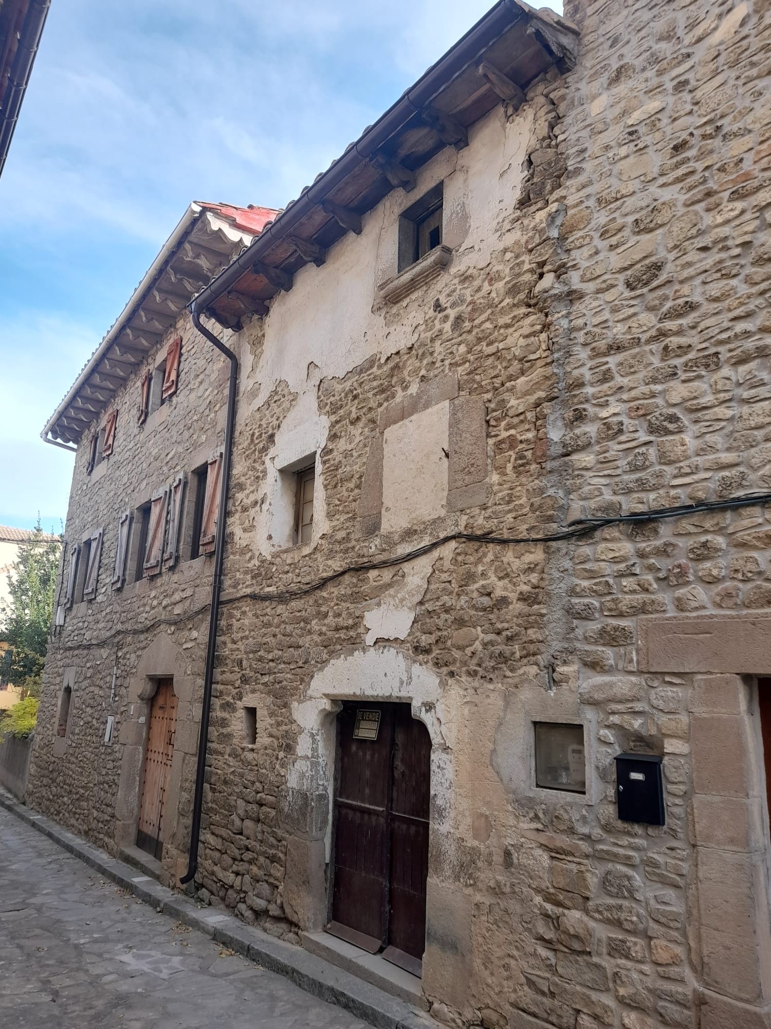 CASA RUSTICA EN VENTA, BAILO