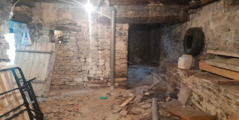 WhatsApp Image 2025-11-13 at 19.25.25 (1)