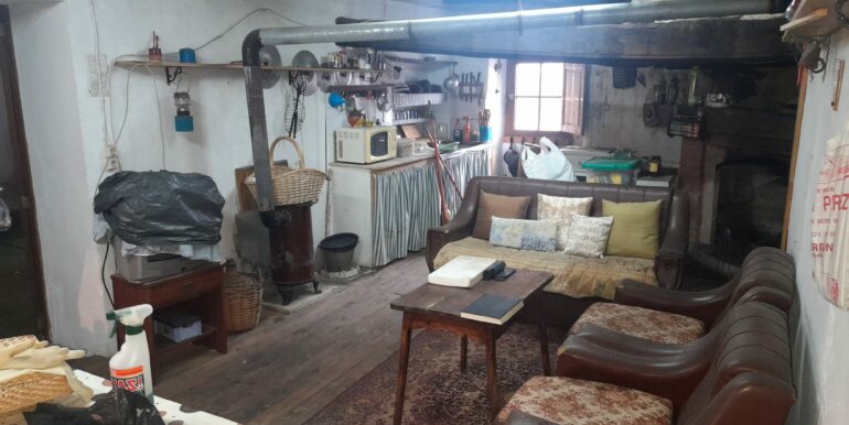 WhatsApp Image 2025-11-13 at 19.25.27 (1)