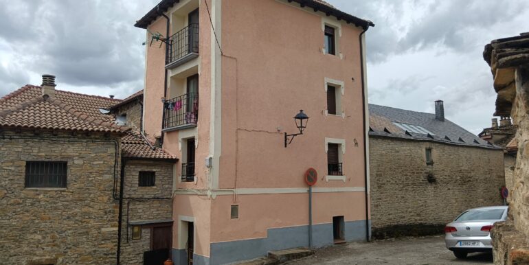 Fachada 1